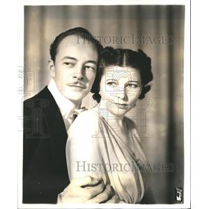 1941 Press Photo Les Tremayne and Barbara Luddy star in "First Nighter".