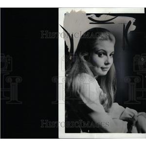 1976 Press Photo Actress KK Harper Portrait - RRW71567