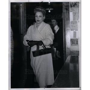 1960 Press Photo Mrs. Lovett Actress Nelle