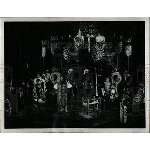 1964 Press Photo Shakespeare On Stage Stratford Ontario - RRW77259