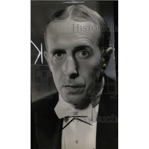 1934 Press Photo Charles Buttern actor - RRW96071