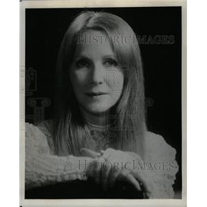 1976 Press Photo Actress Julie Harris Profile Picture - RRW20467