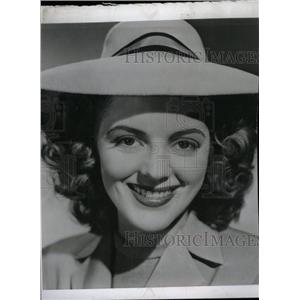 1946 Press Photo Anabel Shaw American Actress - RRW97429