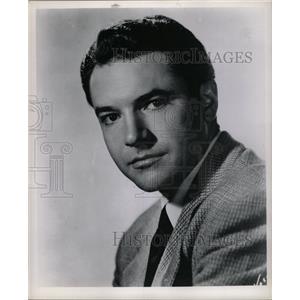 1952 Press Photo Whitfield Connor American Actor - RRW14325