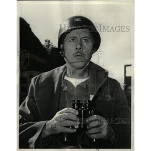 1963 Press Photo Actor Allyn Joslyn McKeever Colonel TV