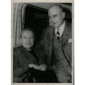 1950 Press Photo Mr. and Mrs. Jimmy Doolittle - RRW08515