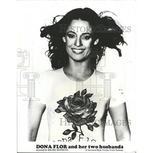 1976 Press Photo Sonia Braga Dona Flor Two Husbands - RRW45743