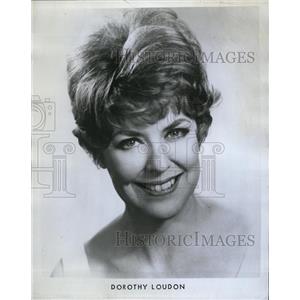 1971 Press Photo Dorothy Loudon Comedy Actress Singer - RRW11539