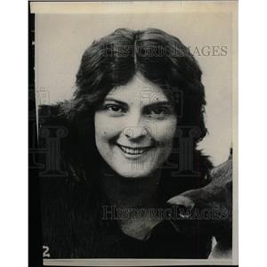 1958 Press Photo Actress Pricilla Dean Closeup Portrait - RRW99879