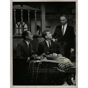 1964 Press Photo Actor Horace McMahon - RRW12811