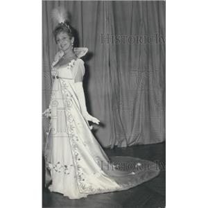 1957 Press Photo Madeleine Renaud Actress Famous Play Madame Sans Gene Paris