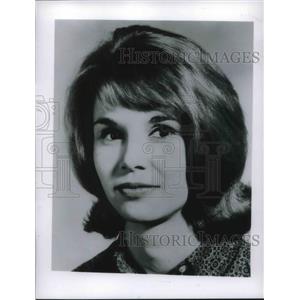 1963 Press Photo Actress Fran Sharon Poses