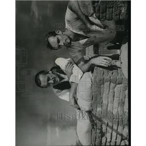 1963 Press Photo Samuel Bronston Production stars Charlton Heston & David Niven