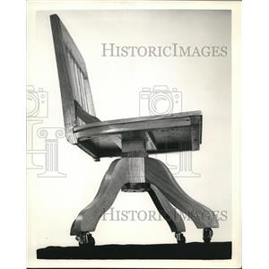 1942 Press Photo Swivel Chair - nee02316