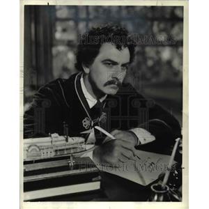 1944 Press Photo Warner Brothers presents The Adventures Of Mark Twain with