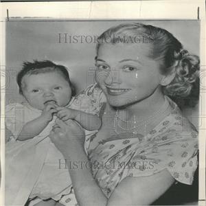 1949 Press Photo Joan Fontaine British American actress