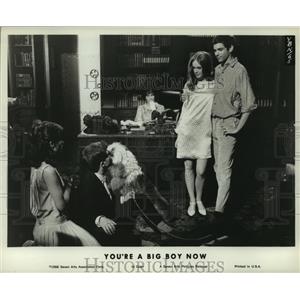 1966 Press Photo You're A Big Boy Now stars Elizabeth Hartley, Rip Torn