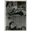 1954 Press Photo Actress Betty Furness Daughter Knit - RRX41367