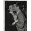 1937 Press Photo Actor Tom Brown With Wife Draper