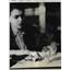 1958 Press Photo Mira Pavlovio Research Associate in Zoology at Yale with chick