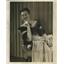 1948 Press Photo Actress Rosalind Russell in a film scene - lfx05052