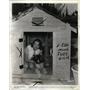 1938 Press Photo Actress Bryan In Large Dog House - RRW13187