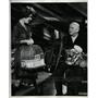 1963 Press Photo Actors William Frawley and Sarah Selby - RRW19051