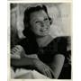 1960 Press Photo June Allyson Actress Contract Star MGM - RRW09175
