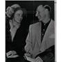 1947 Press Photo Actress Laraine Day With Husband - RRW98711