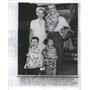 1954 Press Photo Marie MacDonald Welcomes Husband Karl On Arrival At Airport