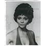 1976 Press Photo Leslie Uggams shows i the picture