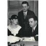 1935 Press Photo Ann Harding with Attorneys A. W. Ashborn and Michael G. Luddy