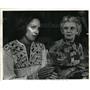 1977 Press Photo Valerie Harper actress and her mother Iva Harper in Idaho