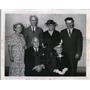 1952 Press Photo of (seated) F.W. Ramsey, Mrs Arthur Keller. (standing) Mrs,
