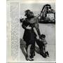 1969 Press Photo Lt.Neil Sellers return after 22 months duty in Western Pacific.