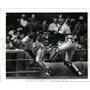1989 Press Photo Bob Deer is tagged out by Andy Allanson in the 2nd inning