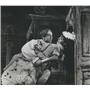 1965 Press Photo Eva Le Gallienne She Stoops Conquer