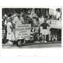 1988 Press Photo Boca Raton Florida Demonstrations