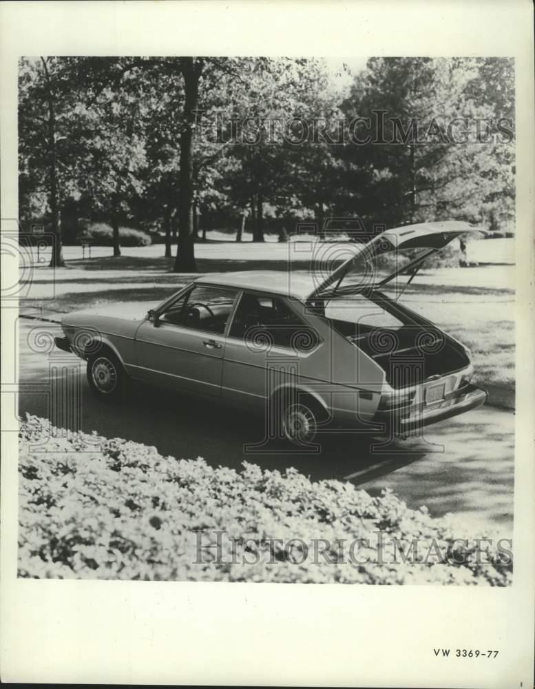 1978 press photo volkswagen 1977 dasher hatchback model with open hatch ebay ebay